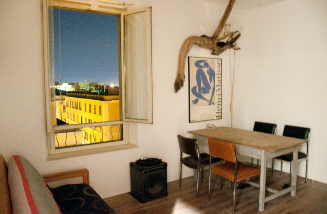 Beachbar Apartment In Рим Екстер'єр фото